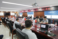 【鄭投產(chǎn)業(yè)園要聞】二七區(qū)區(qū)長(zhǎng)蘇建設(shè)蒞臨園區(qū)主持召開(kāi)招商引資重點(diǎn)項(xiàng)目推進(jìn)會(huì)