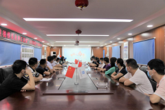 【鄭投產(chǎn)業(yè)園動態(tài)】學習榜樣精神 汲取前行力量│公司組織全體員工觀看“道德的力量——2020年鄭州市道德模范故事匯展演”視頻